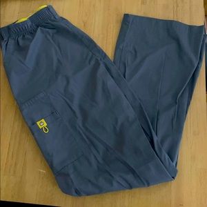 Wonder Wink scrub pants